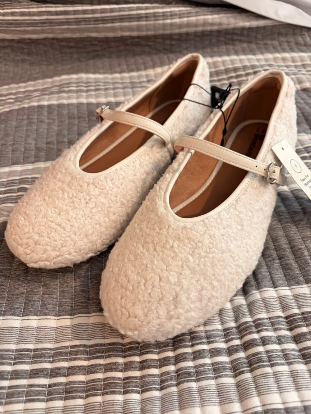 Women’s Cream Mary Jane Ballet Flats